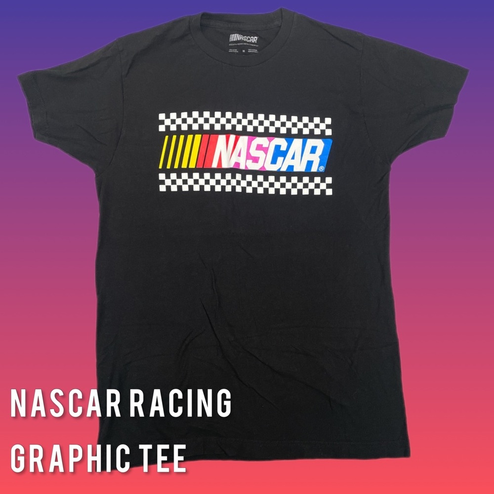 Men's Medium NASCAR Black Racing Graphic Tee
